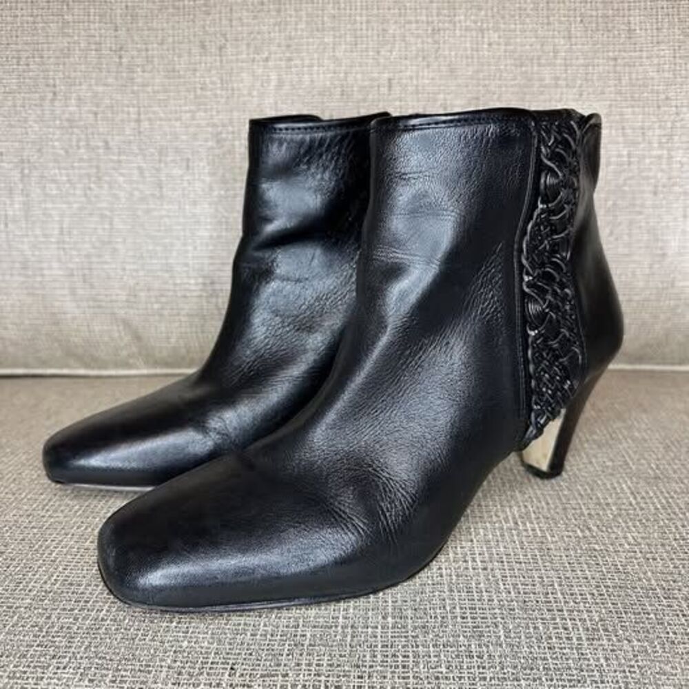 ALEX MARIE Women's Black Heeled Booties Zip Up Leather Sz 8.5